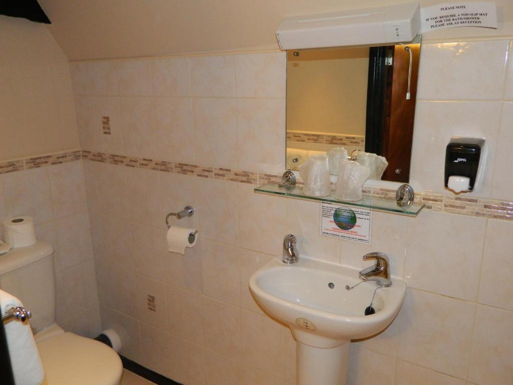 The Cedars Hotel Stowmarket Habitación foto